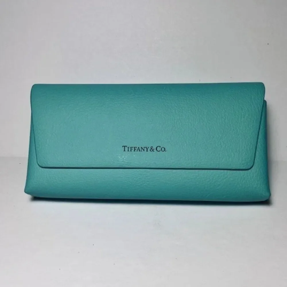 Tiffany & Co. Magnetic Close Leather Glasses Case‎ | NEW
